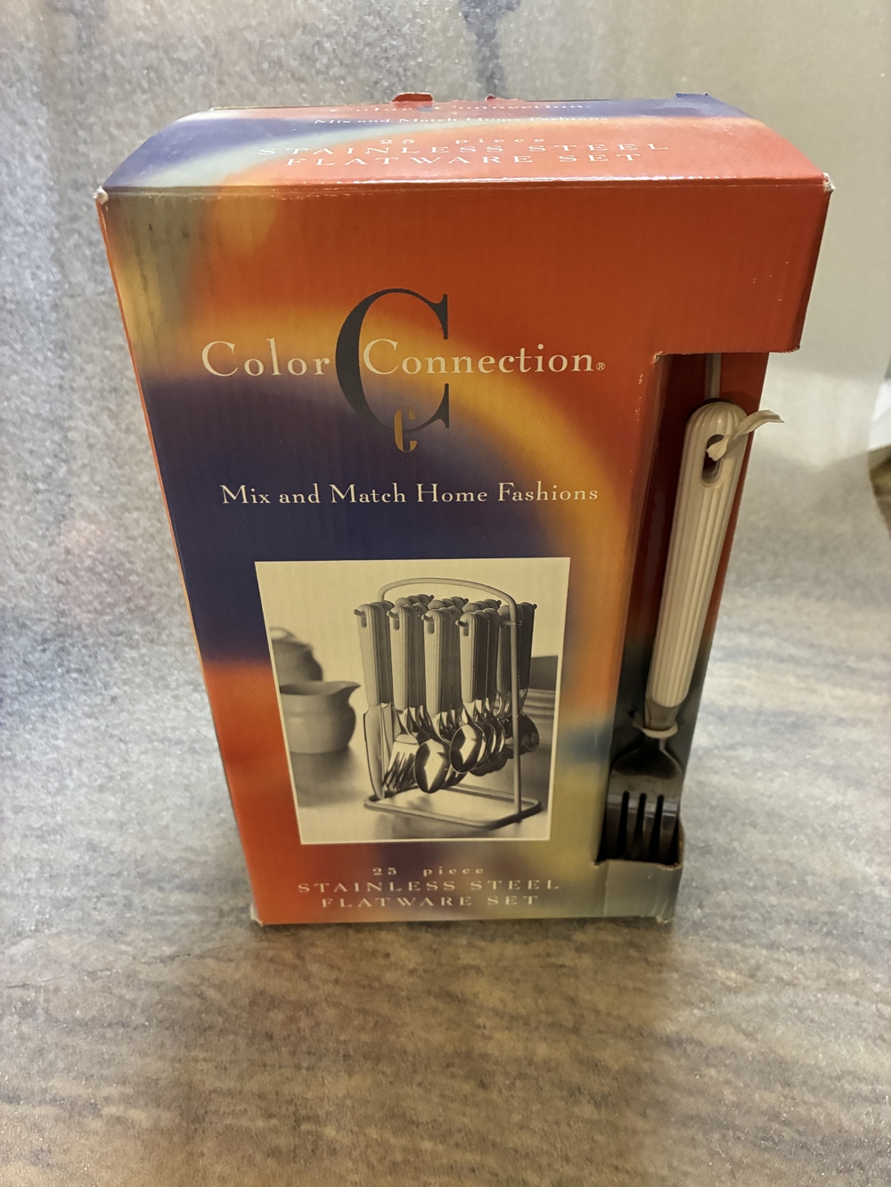 25-Piece Stainless Steel Flatware Set - Cream